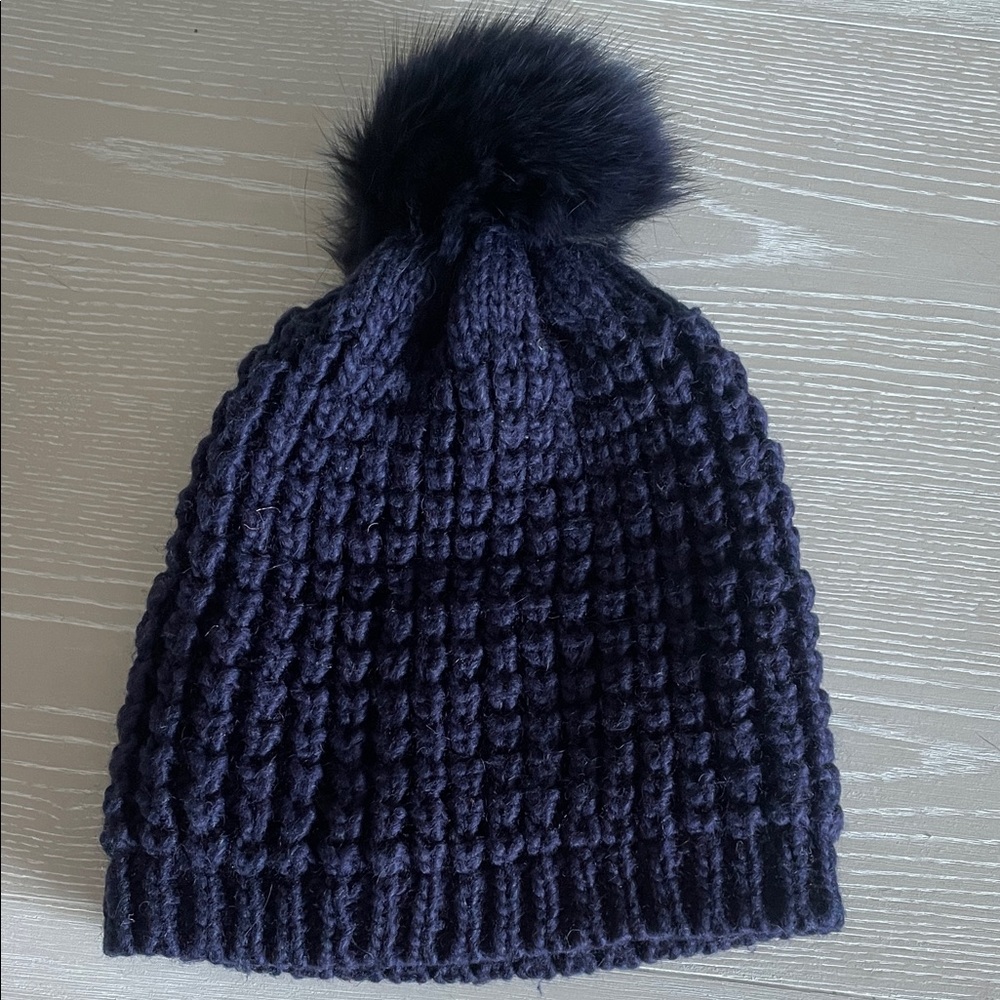 Kyi Kyi Navy Blue Wool Knit Beanie with Fox Fur Pom Pom